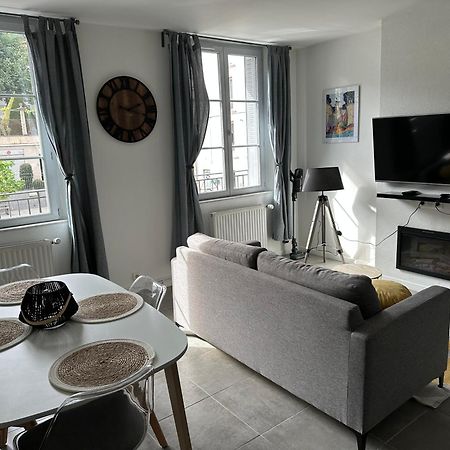 Appartement Avec Terrasse Au Puy Le Puy-en-Velay Экстерьер фото