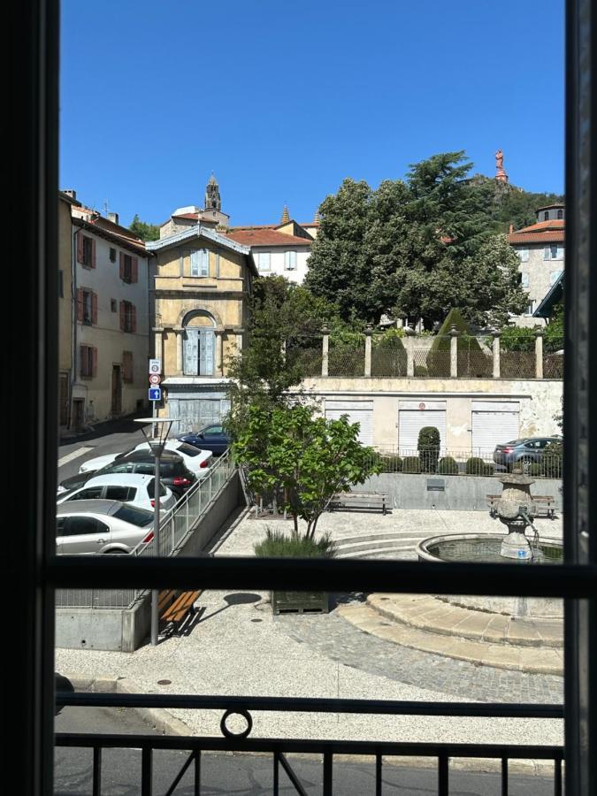 Appartement Avec Terrasse Au Puy Le Puy-en-Velay Экстерьер фото